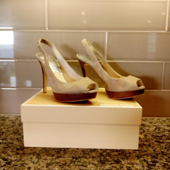 MICHAEL Michael Kors York Peep Toe Sling Back Suede / Wood  4.5" Heel  Size 8.5M - Picture 6 of 16